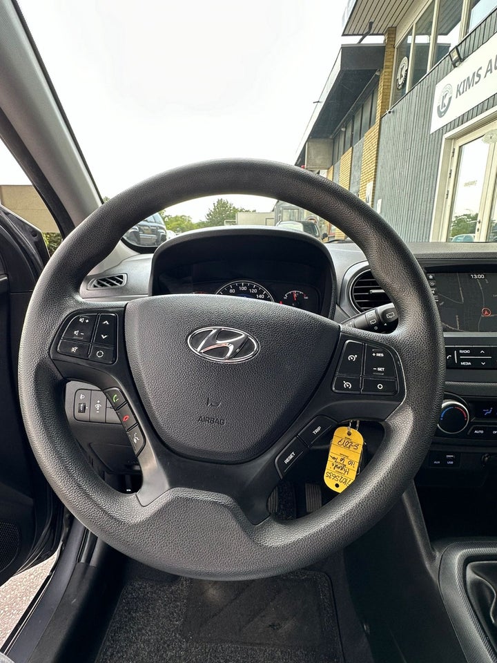 Hyundai i10 1,0 Touch 5d