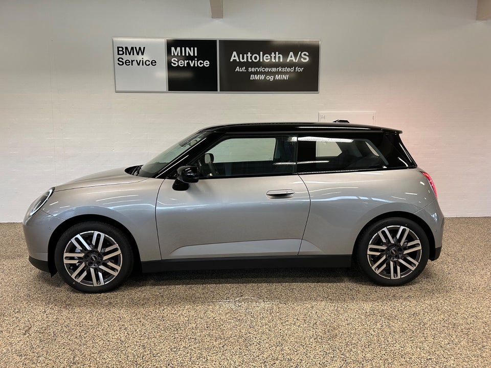 MINI Cooper E Classic Trim S 3d