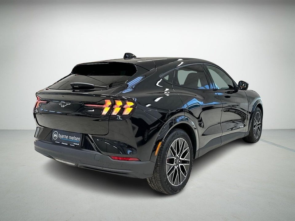Ford Mustang Mach-E 98 Premium Extended Range 5d