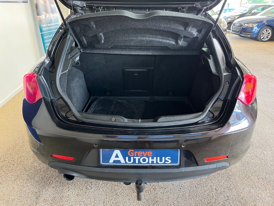 Alfa Romeo Giulietta 1,4 Turbo 120 Distinctive 5d