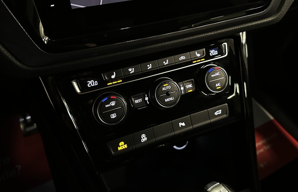 VW Touran 1,4 TSi 150 R-line DSG 7prs 5d