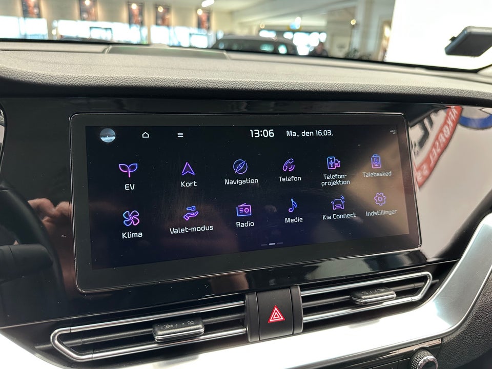 Kia e-Niro 64 Advance 5d