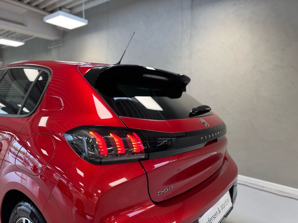 Peugeot 208 1,2 PureTech 100 Allure Sky EAT8 5d