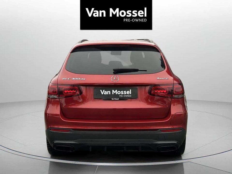 Mercedes GLC300 de 2,0 AMG Night Edition aut. 4Matic 5d