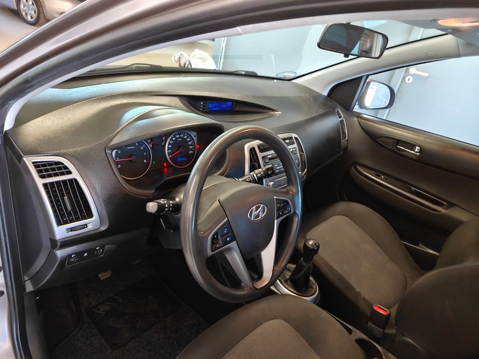 Hyundai i20 1,25 Comfort 5d
