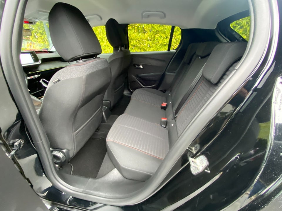 Peugeot 208 1,2 PureTech 75 Active 5d