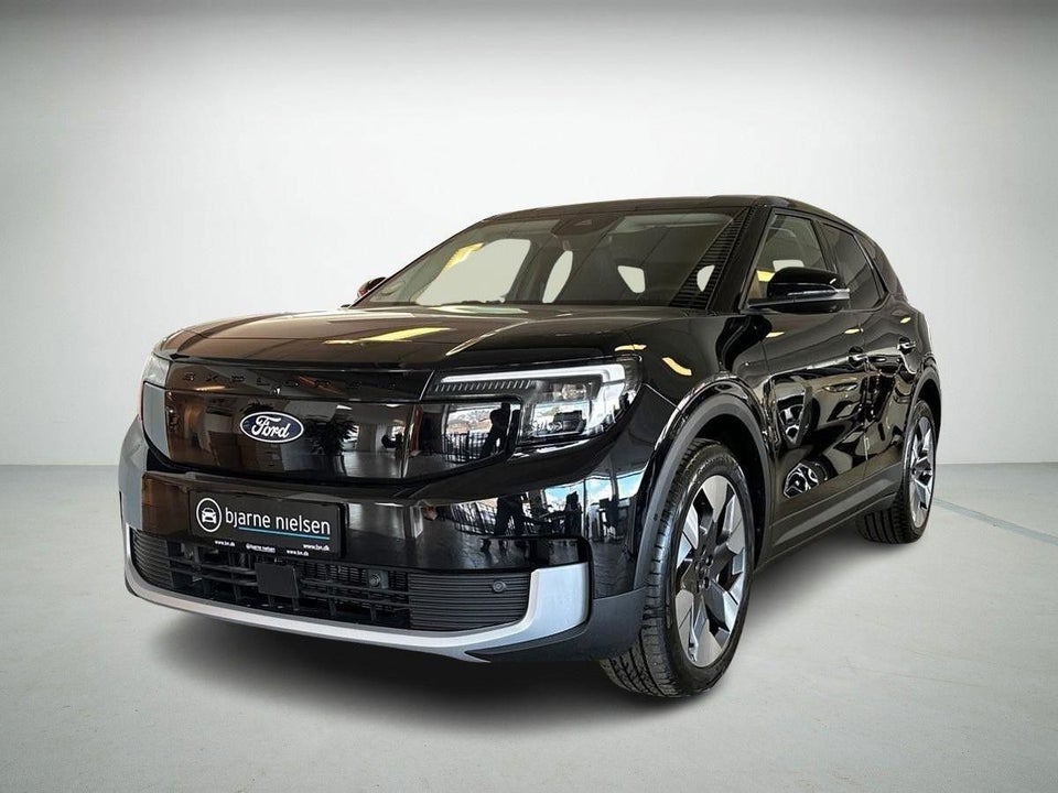 Ford Explorer 82 Premium Extended Range 5d