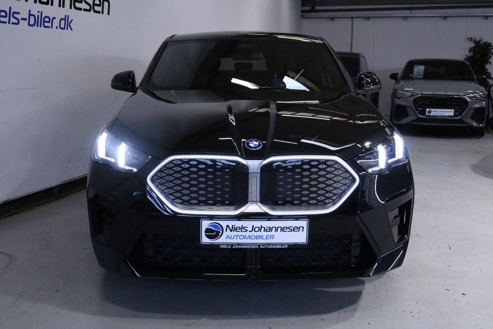 BMW iX2 eDrive20 M-Sport 5d