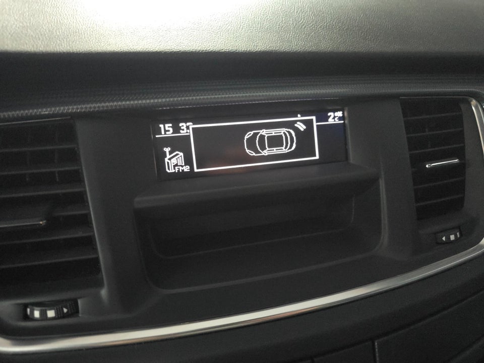 Peugeot 508 1,6 HDi 114 Active SW 5d