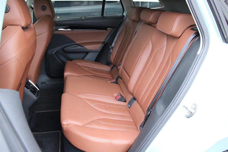 Skoda Enyaq 80 iV ecoSuite 5d