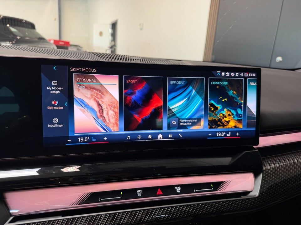 BMW i5 eDrive40 Touring Supercharged 5d