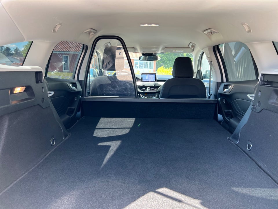 Ford Focus 1,5 EcoBlue Titanium stc. aut. Van 5d