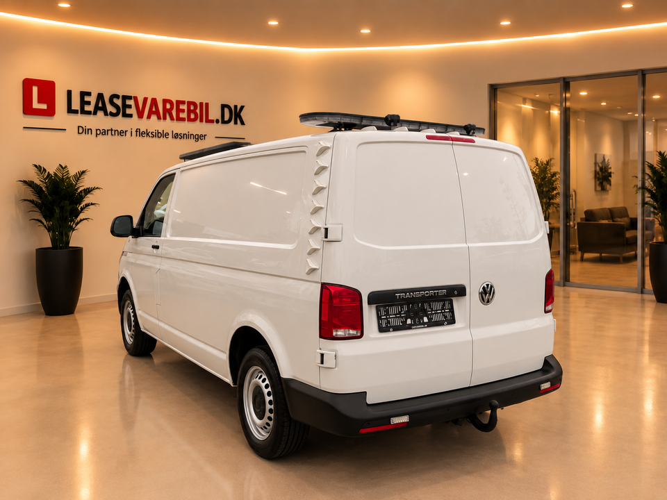 VW Transporter 2,0 TDi 150 Kassevogn DSG lang