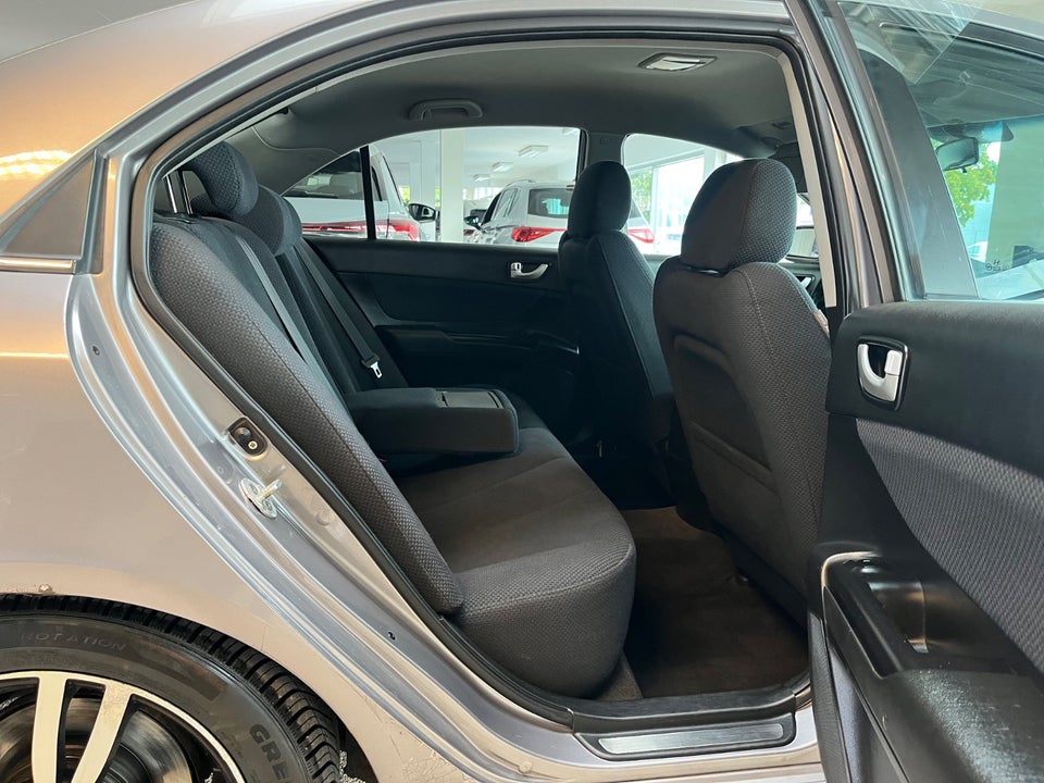 Hyundai Sonata 3,3 GLS NF aut. 4d