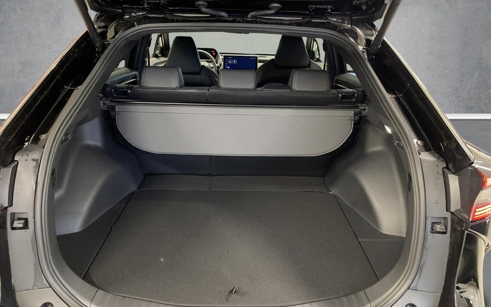 Toyota bZ4X 73 Executive 5d