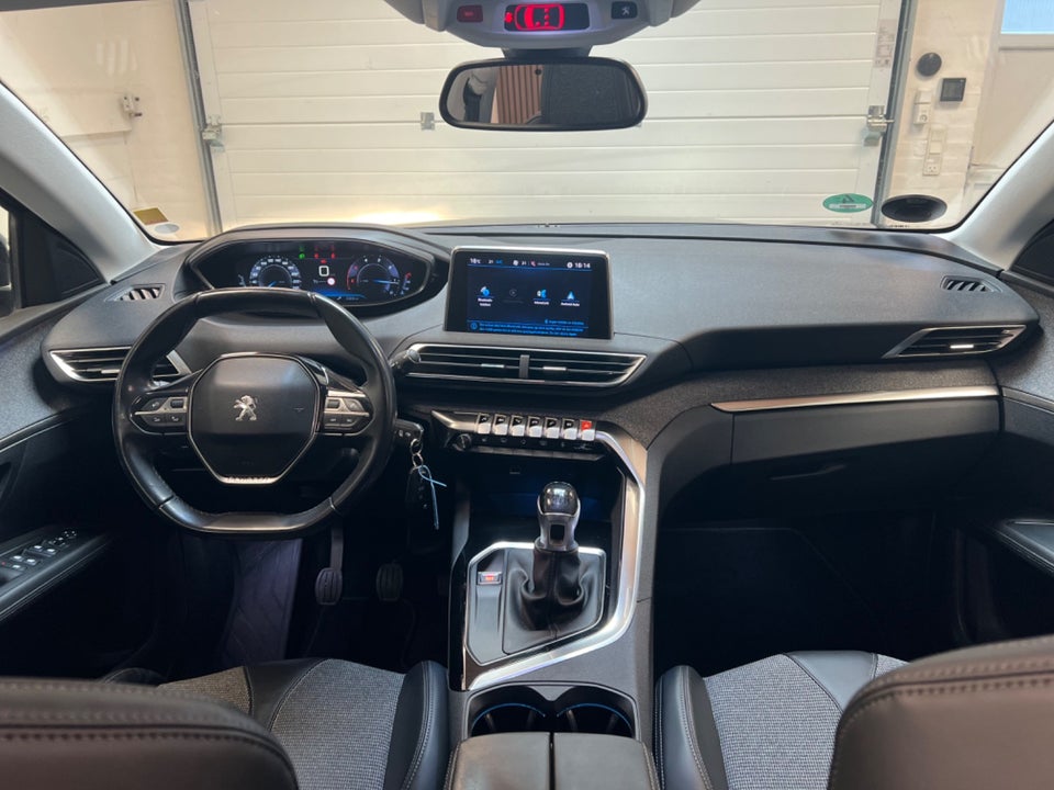 Peugeot 3008 1,5 BlueHDi 130 Allure 5d