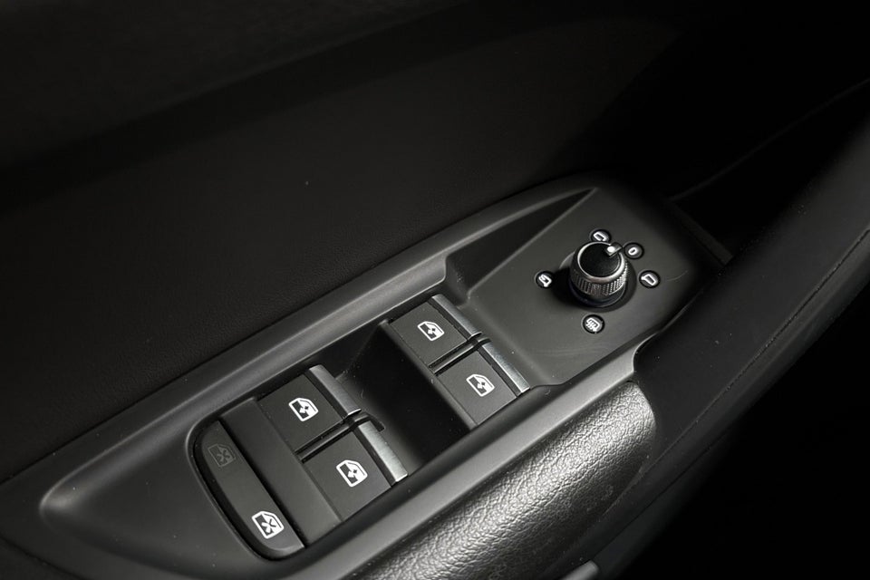 Audi Q5 50 TFSi e S-line quattro S-tr. 5d