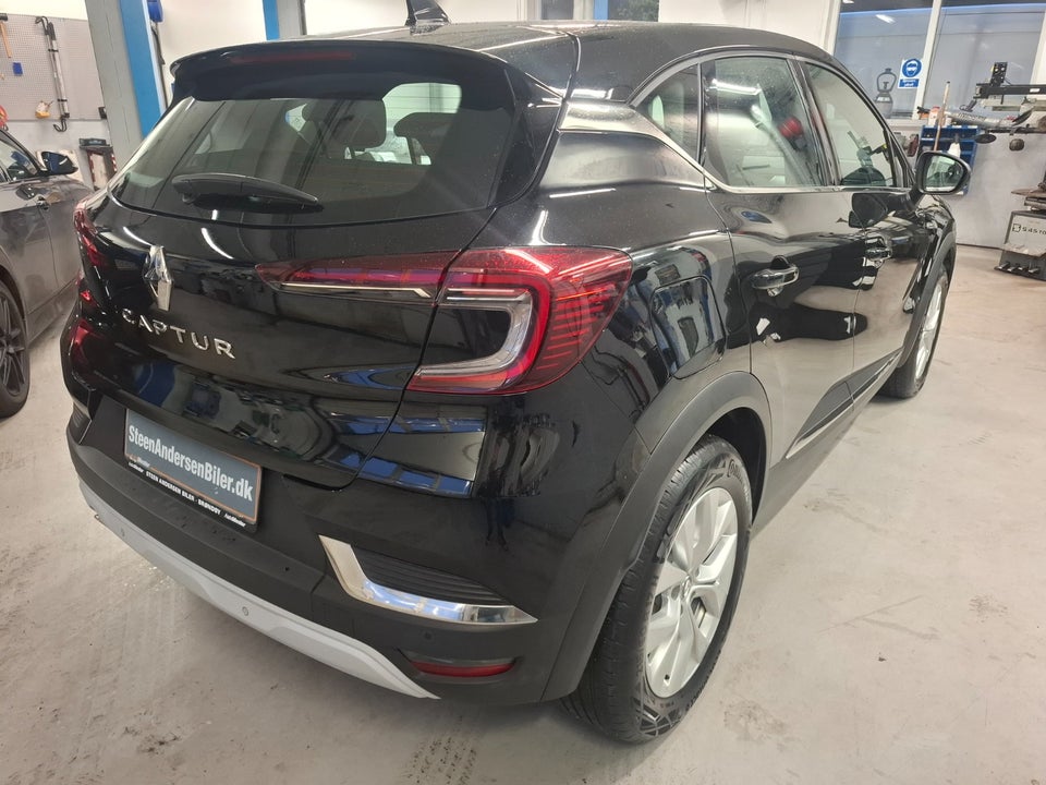 Renault Captur 1,3 TCe 155 Intens EDC 5d