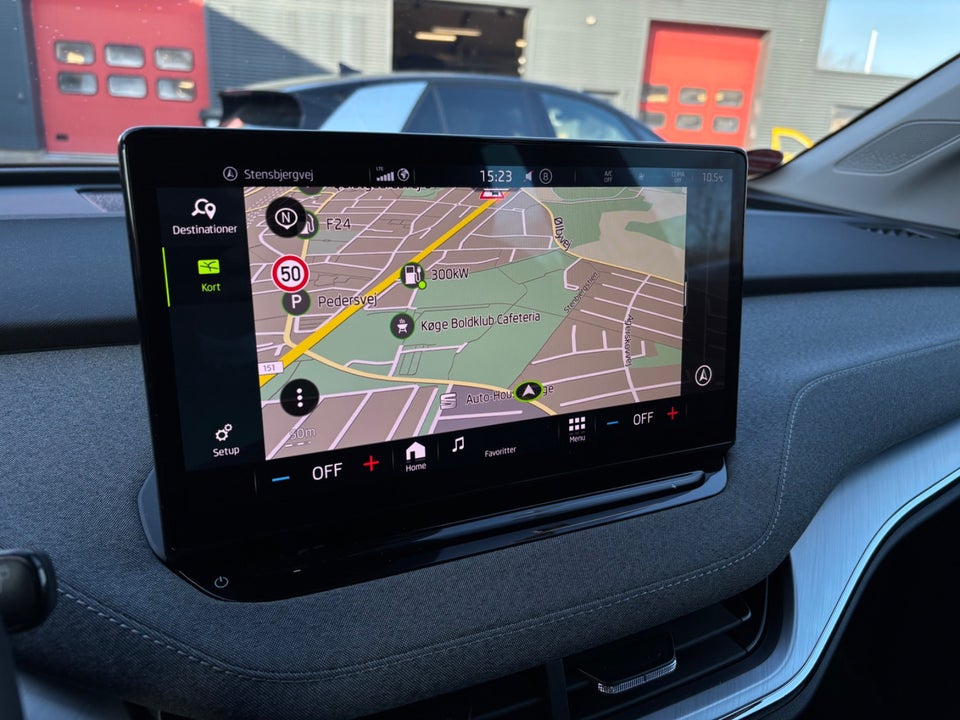 Skoda Enyaq 50 iV 5d