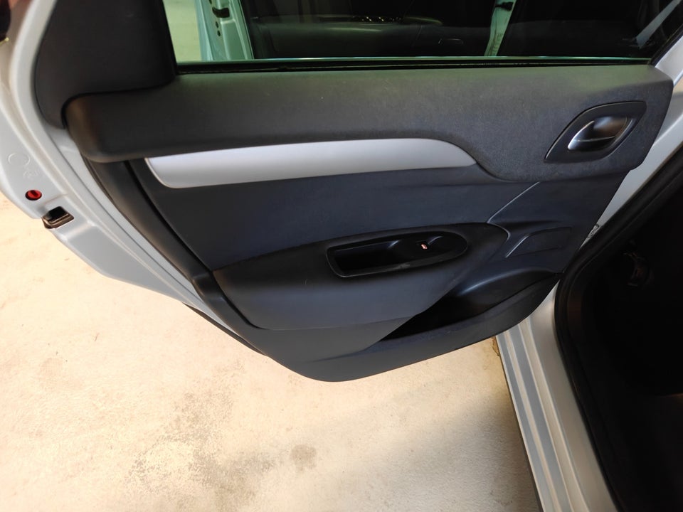 Citroën C4 1,6 HDi 92 Comfort 5d