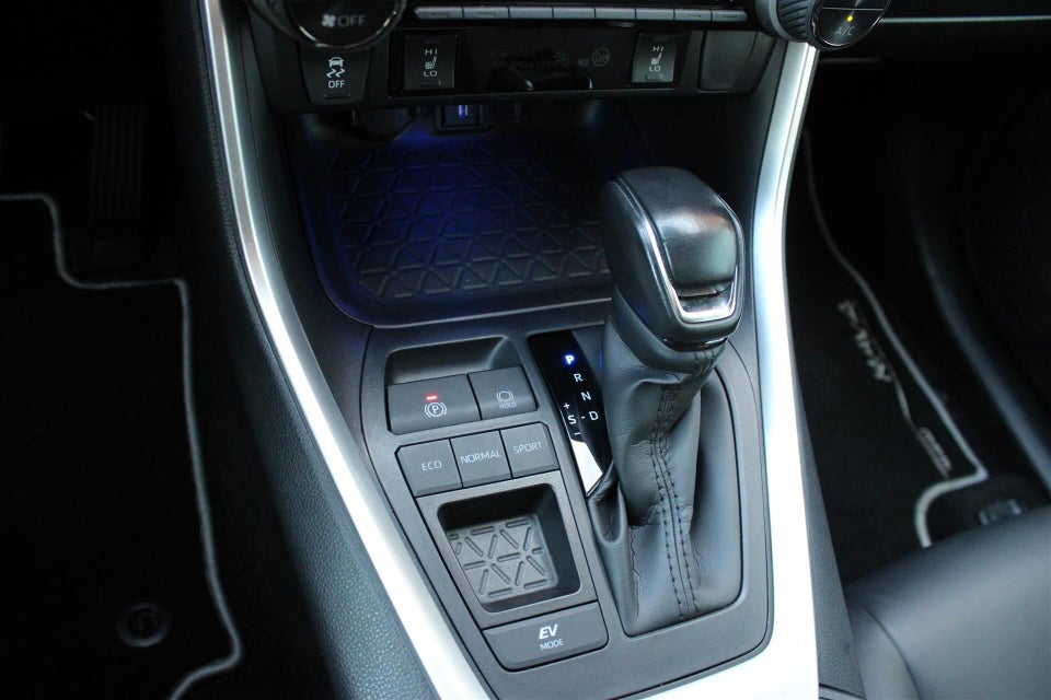 Toyota RAV4 2,5 Hybrid H3 Comfort MDS 5d