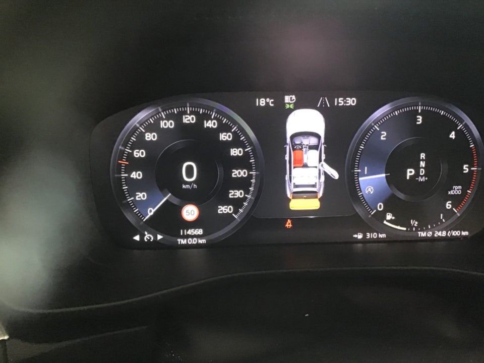 Volvo XC40 2,0 D3 150 Momentum aut. 5d