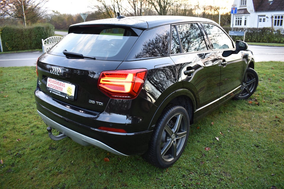 Audi Q2 35 TDi Sport S-tr. 5d