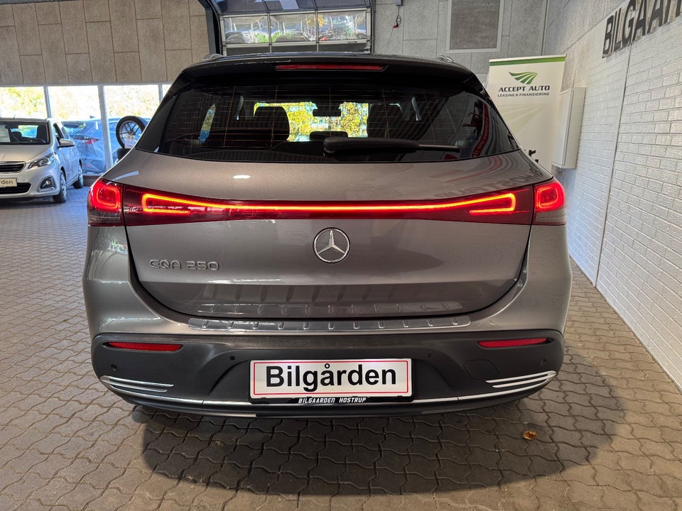Mercedes EQA250 Progressive 5d
