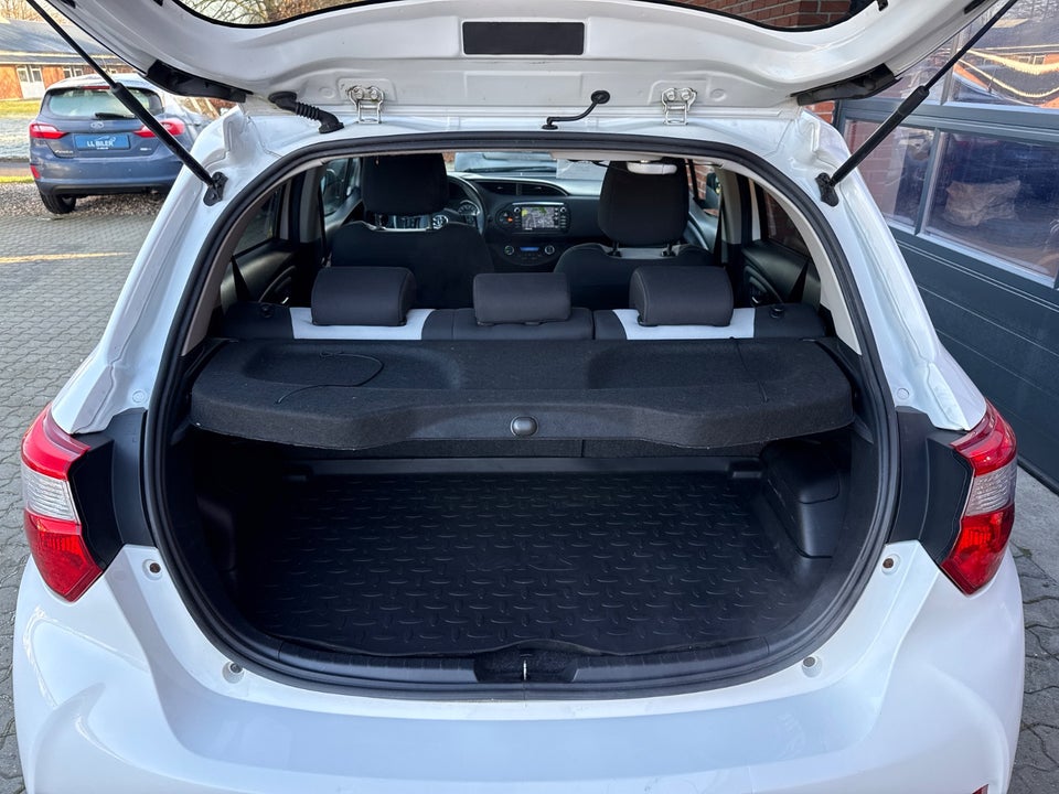 Toyota Yaris 1,5 Hybrid H2 Premium e-CVT 5d