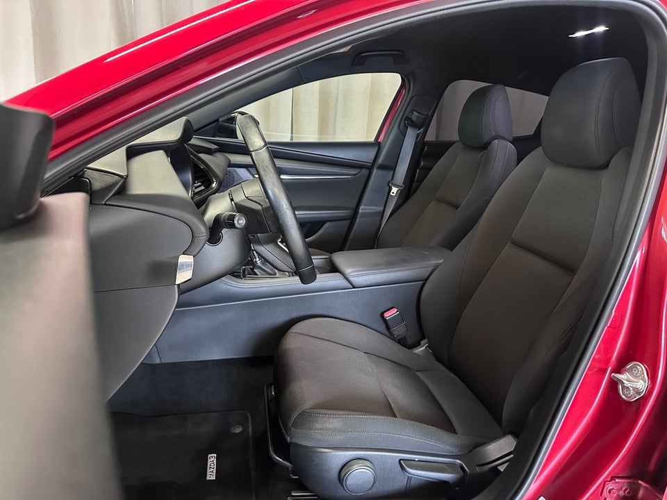 Mazda 3 2,0 SkyActiv-G 122 Sky Tech aut. 5d