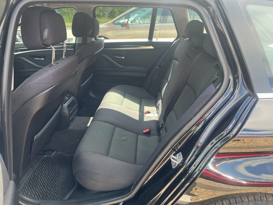 BMW 520i 2,0 Touring 5d