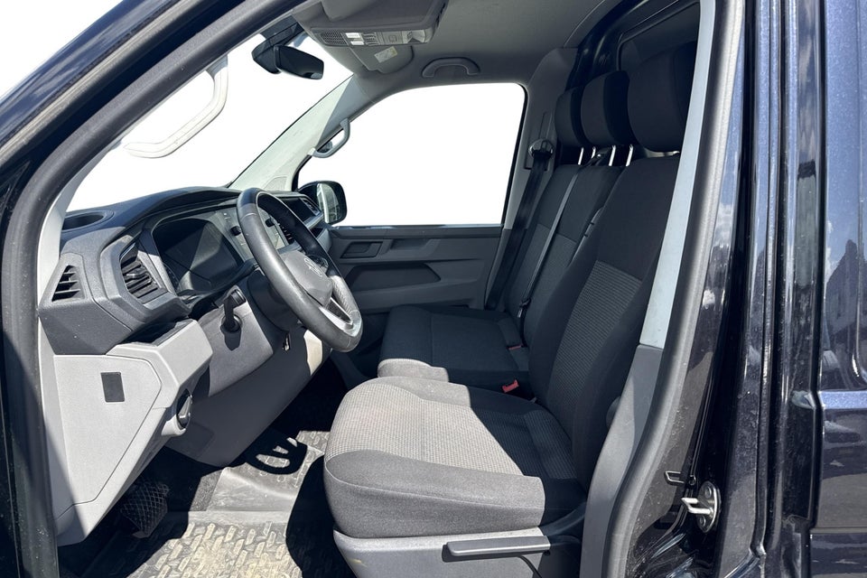 VW Transporter 2,0 TDi 150 Kassevogn DSG kort