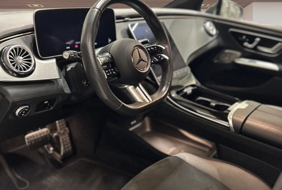 Mercedes EQE350 AMG Line 4d