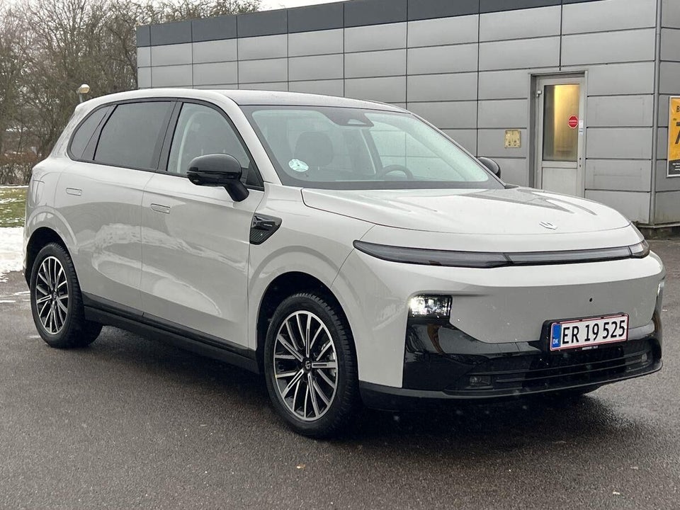 Leapmotor B10 67 Design 5d