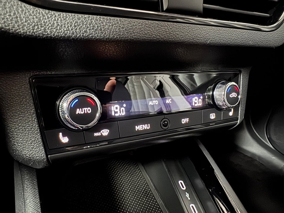 Skoda Scala 1,0 TSi 110 Dynamic DSG 5d