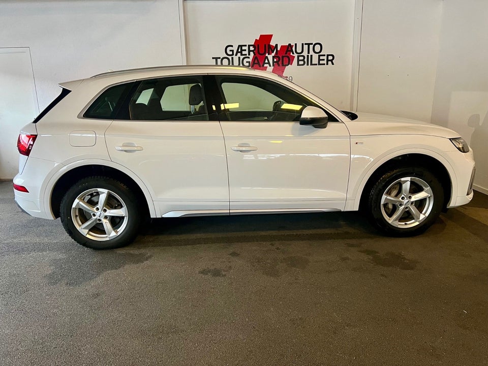 Audi Q5 50 TFSi e S-line quattro S-tr. 5d