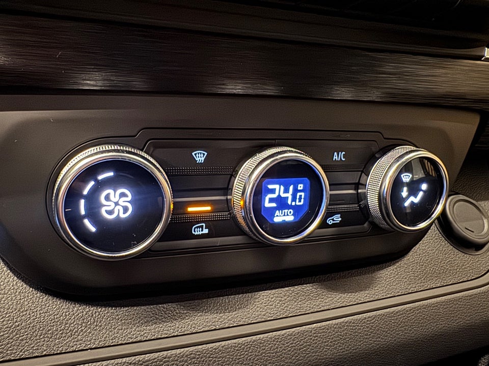 Nissan Primastar 2,0 dCi 170 L2H1 Tekna DCT Van