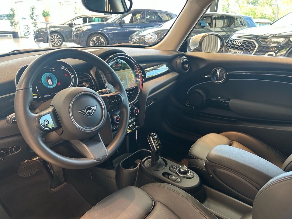 MINI Cooper SE Edition Premium 3d
