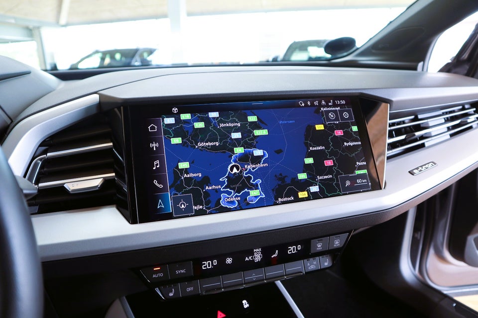 Audi Q4 e-tron 40 Attitude 5d