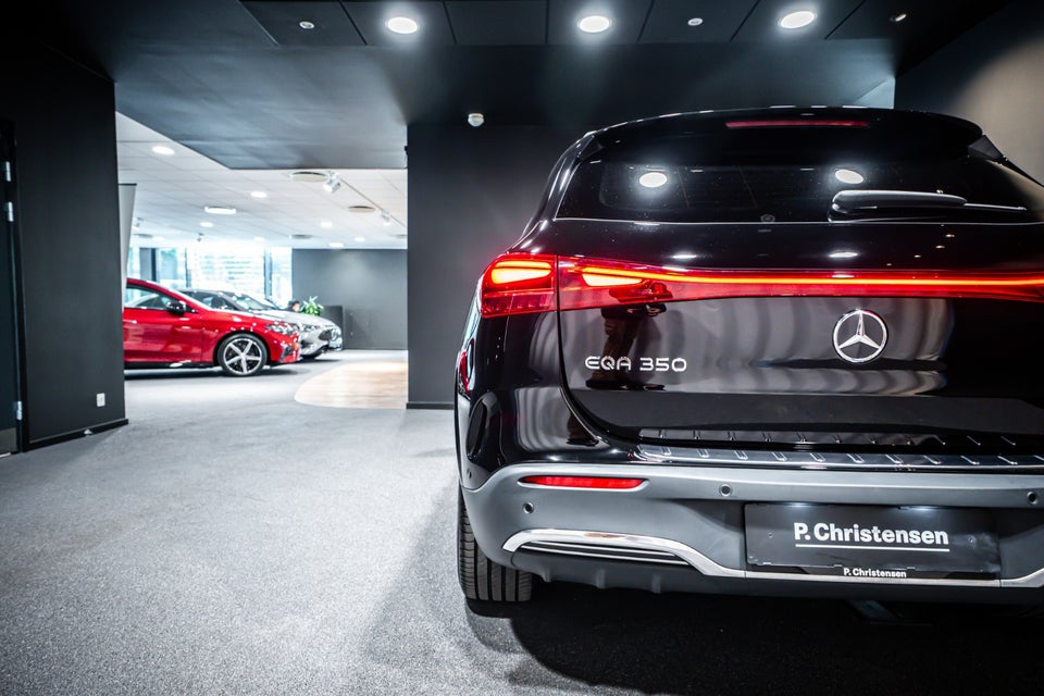 Mercedes EQA350 AMG Advance 4Matic 5d