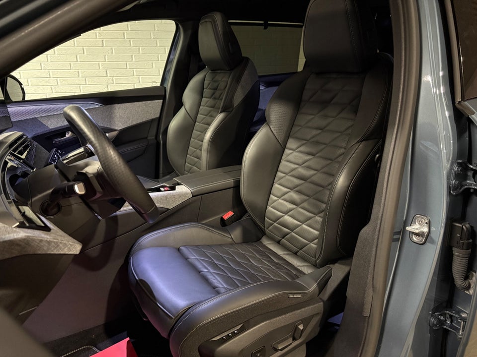 Peugeot e-5008 77 GT Pack 7prs 5d