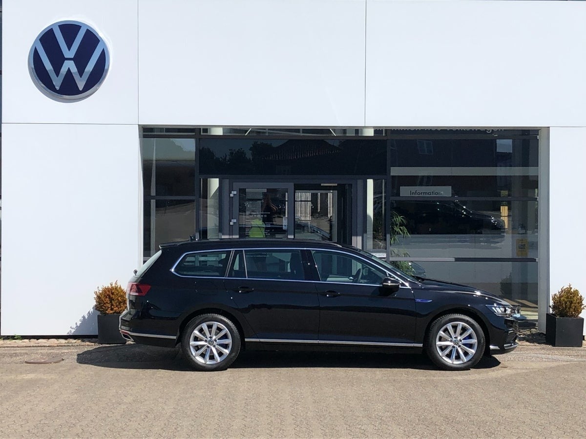 VW Passat 1,4 GTE Variant DSG 5d