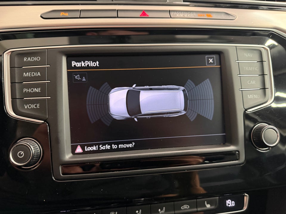 VW Passat 2,0 TDi 150 Highline Variant DSG 5d