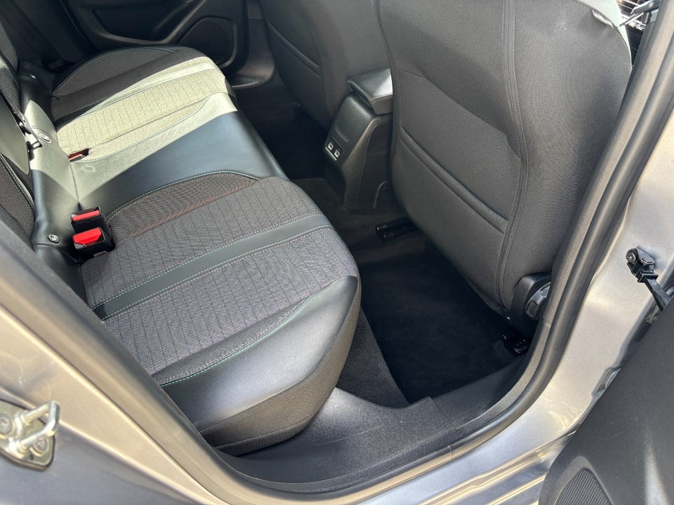 Peugeot e-208 50 Allure 5d