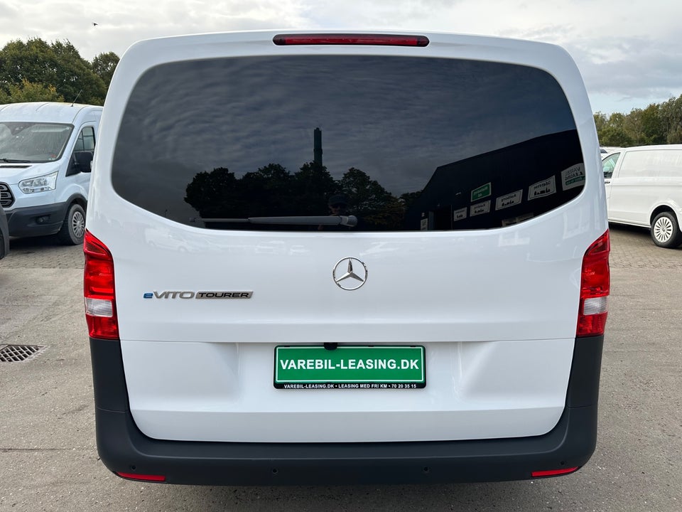 Mercedes eVito 129 Tourer PRO L Van