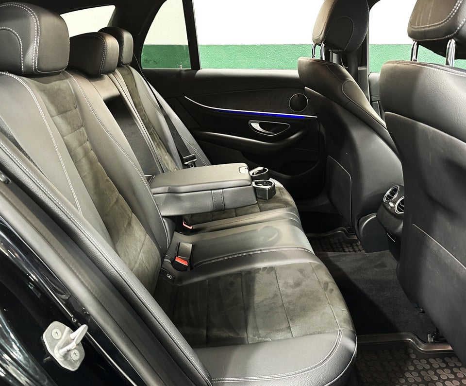 Mercedes E220 d 2,0 AMG Line stc. aut. 5d