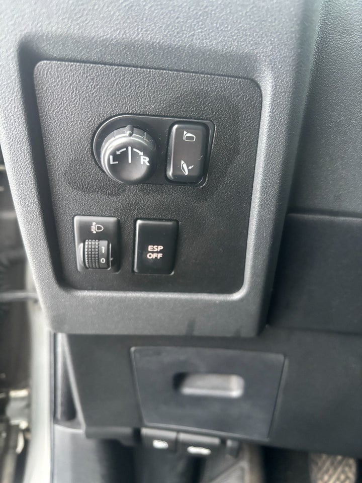 Nissan Qashqai 1,6 Acenta 5d