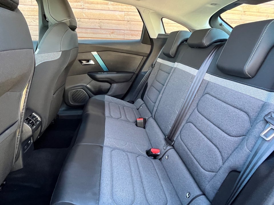 Citroën ë-C4 50 Feel 5d