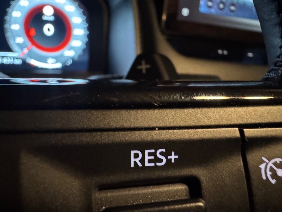 Nissan Qashqai 1,3 mHEV N-Connecta X-tr. 5d