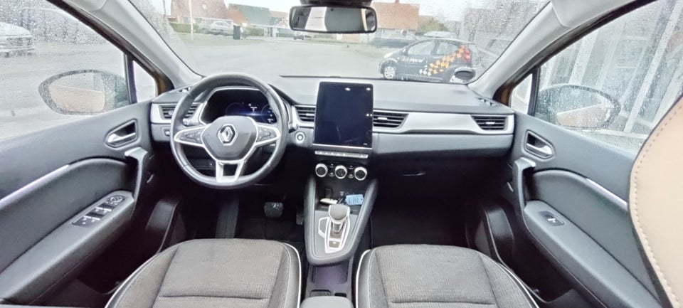 Renault Captur 1,6 E-Tech Intens 5d